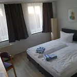 Appartement-hotel מלון רוסטוק