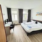 Отель Appartement-hotel 3*